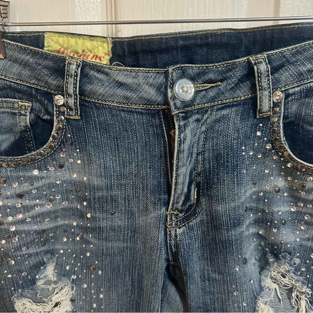 Machine Distressed Rhinestone Ripped Low Rise Cut Off Crop Stretch Jeans Sz 11. - Picture 5 of 10